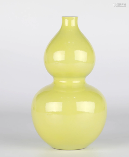 Chinese Yellow Glazed Monochrome Double Gourd Vase