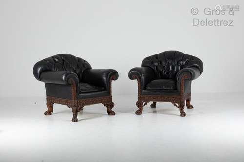 Mobilier de salon de forme Chesterfield en bois mouluré et r...