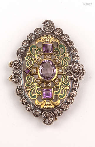 A late 19th century Neo-Renaissance brooch