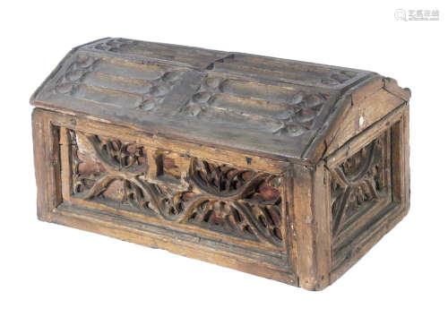 16th century Spanish Gothic chest in carved wood