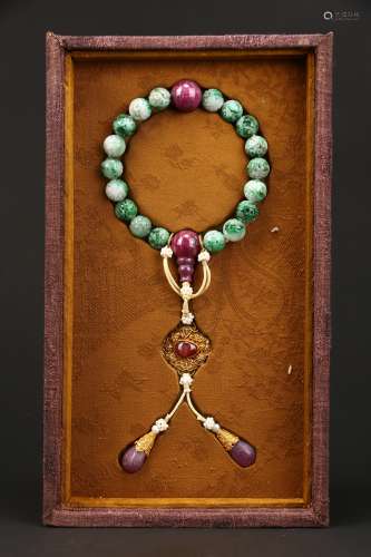 Jadeite Handheld Bracelet with Eighteen Beads