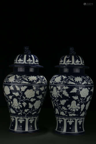 A Pair of Ji-blue Glazed Lidded Pot