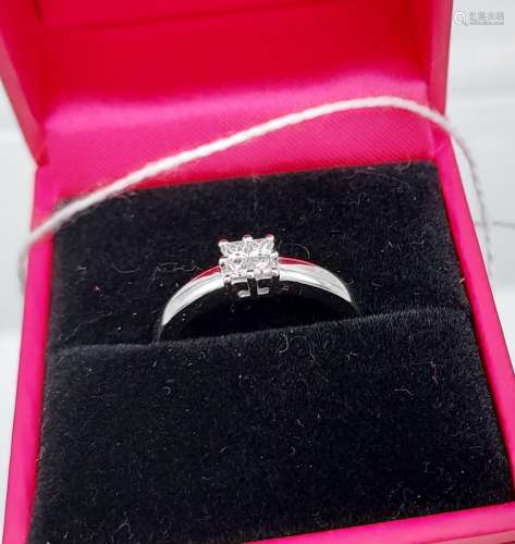 An 18ct white gold diamond Princess cut cluster ring, 0.39ct...