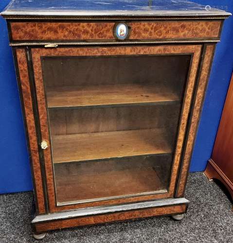 A 19TH CENTURY French style ebonised and burr walnut display...