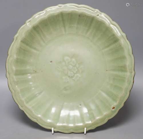 A Chinese Ming Longquan celadon dish, 15th/16th century31.5c...