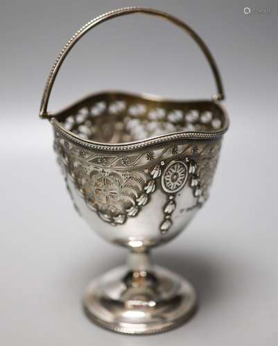 An Edwardian pieced silver pedestal sugar basket (lacking li...