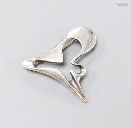 A Georg Jensen sterling amoeba brooch, no. 324, 40mm.