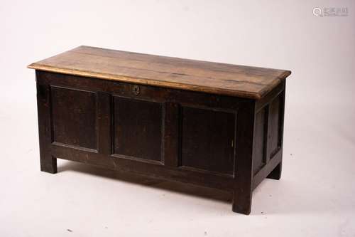 A 17th century panelled oak coffer, length 136cm, depth 56cm...