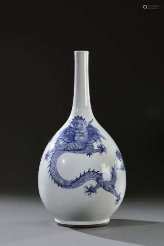 CHINE - Vers 1800 Très grand vase bouteille à haut col en po...