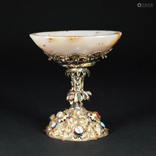 A German agate cup on a gilt enamelled copper base