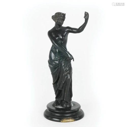 A patinated bronze figure of Venus, 19th century