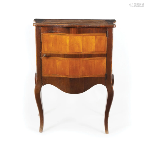 A Roman different woods venereed small commode