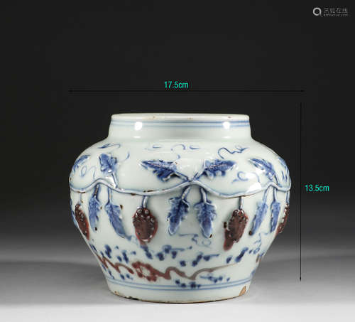 Ming Dynasty, blue and white underglaze red grape pattern po...