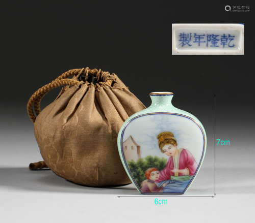 Qing Dynasty, Western enamel colored figure snuff bottle