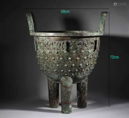 Shang and Zhou dynasties, bronze tripod