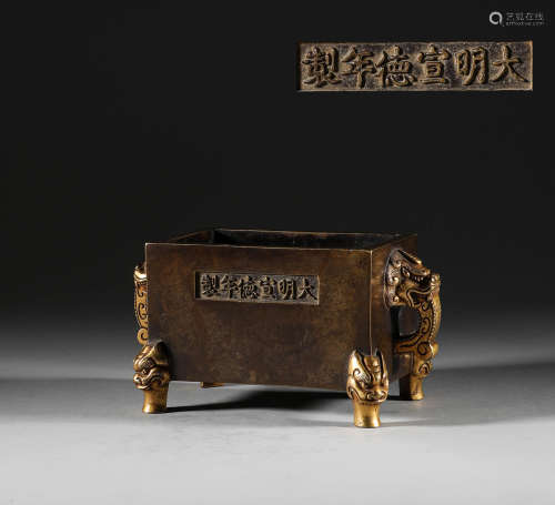 In the Ming Dynasty, a bronze gilded two ear censer