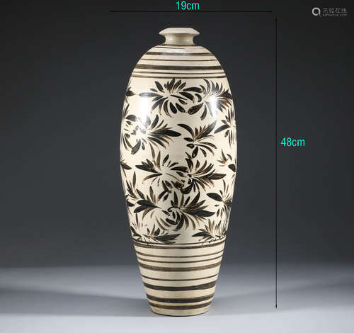 Song Dynasty, Cizhou kiln, flower pattern plum vase