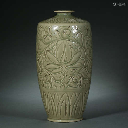 Song Dynasty,Yaozhou Kiln Carved Flower Prunus Vase