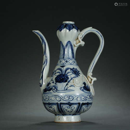 Yuan Dynasty,Blue and White Gourd Bottle