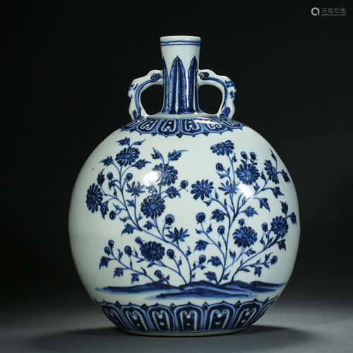 Ming Dynasty,Blue and White Flower Pattern Moon Holding Bott...