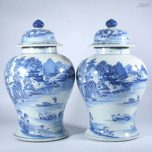 A pair of Qing Dynasty blue and white general cans