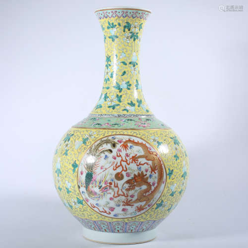 Qing Dynasty Guangxu pastel vase