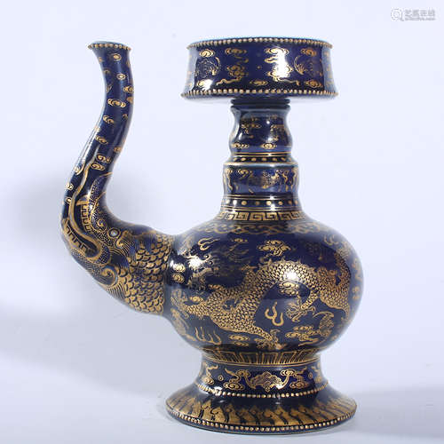 Qing Dynasty Qianlong blue bottom gold colored pot