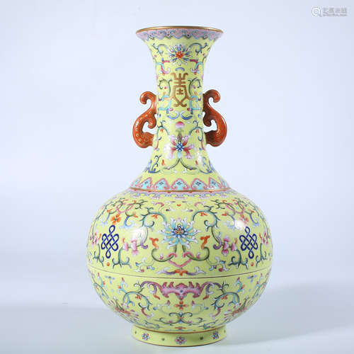 Qing Dynasty Jiaqing pastel double ear bottle