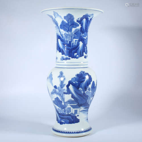 Qing Dynasty Kangxi blue and white flower goblet