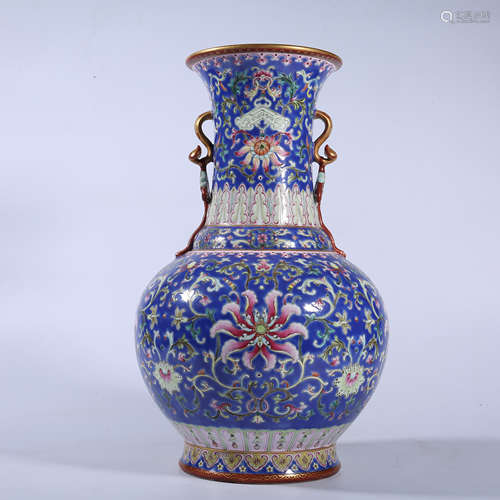 Qing Dynasty Qianlong pastel double ear bottle