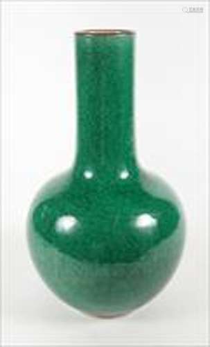 Chinese Apple-Green Glazed Porcelain Globular Vase, Qing Dyn...