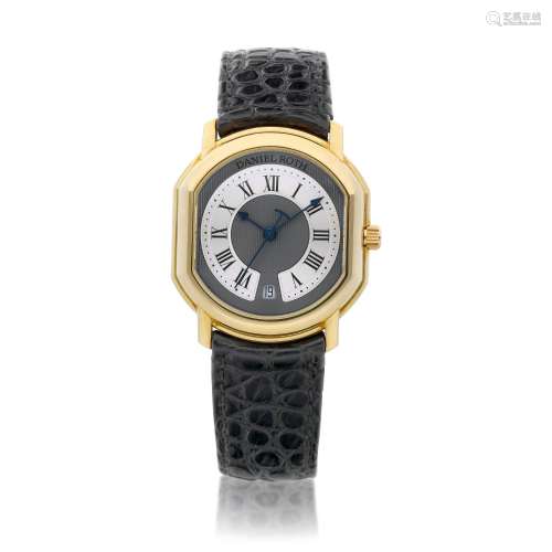 A yellow gold wristwatch with date, Circa 2000 | 黃金腕錶，備...