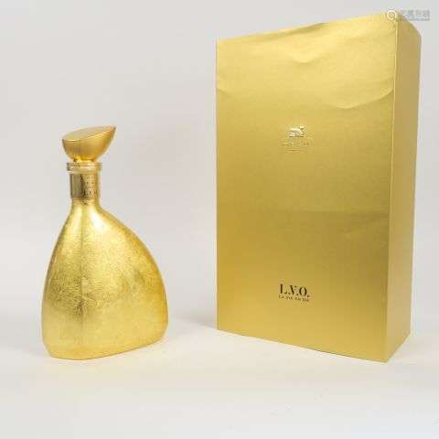 1 BOUTEILLE COGNAC DEAU 'LA VIE EN OR' - BOUTEILLE RECOUVERT...