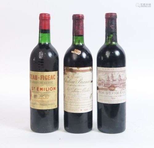 3 BOUTEILLES : 1 BOUTEILLE COS D'ESTOURNEL GCC ST ESTEPHE 19...