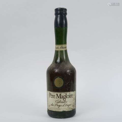 1 BOUTEILLE CALVADOS PÈRE MAGLOIRE 'VIEILLE RÉSERVE' 43°