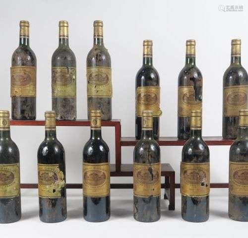 12 BOUTEILLES CHÂTEAU BATAILLEY GCC PAUILLAC - 1978 - DE BG ...