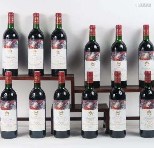 12 BOUTEILLES CHÂTEAU MOUTON ROTHSCHILD 1er GCC PAUILLAC - 1...