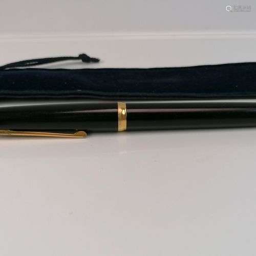 WATERMAN- Stylo plume noir, plume en or 18 cts