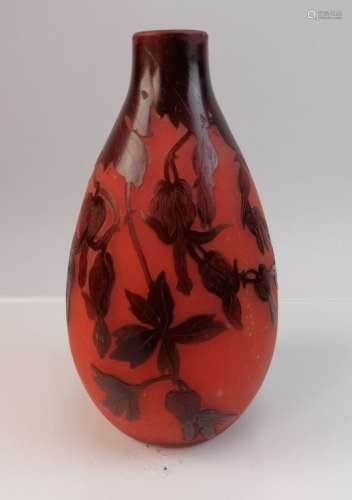 DELATTE NANCY- Vase en verre multicouche dégagé à l'acide ro...