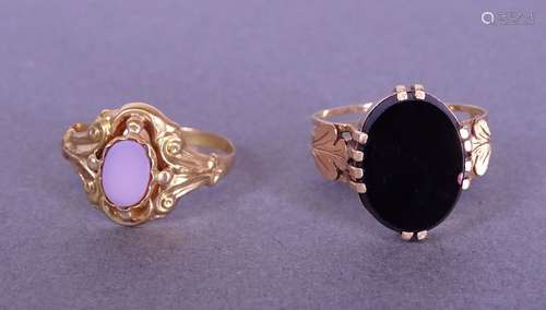 Bijou: Bague (2) en or jaune 18K sertie d'onyx et d'agate P:...