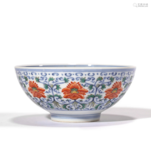 An Underglaze Blue and Iron Red Glaze Flower Bowl,