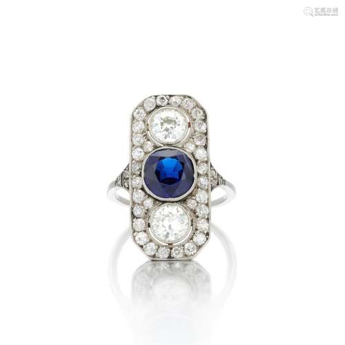 Sapphire and diamond ring (Anello con diamanti e zaffiro)