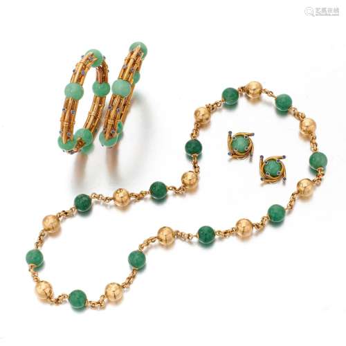 Collection of jadeite jewelry (Collezione di gioielli con gi...