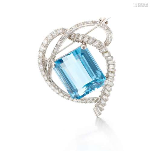 Aquamarine and diamond brooch (Spilla con acquamarina e diam...