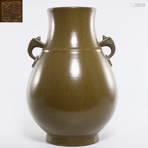 A Tea Dust Glazed Zun Vase Qing Dynasty