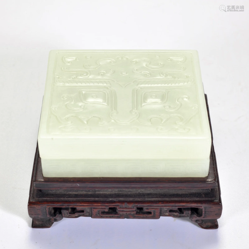 A Carved White Jade Paste Box Qing Dynasty