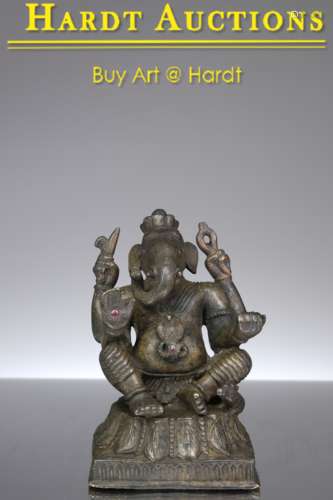 SITTING GANESHA