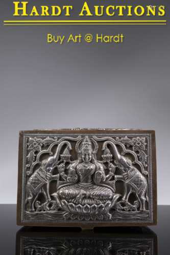 BOX DEPICTING GAJALAKSHMI AND ELEPHANTS