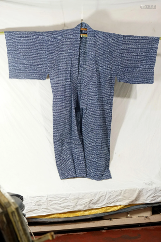 Traditional Japanese kimono size 130 * 132 cm