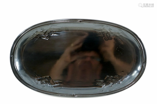 Japanese tray oval shape black lacquer 30/18